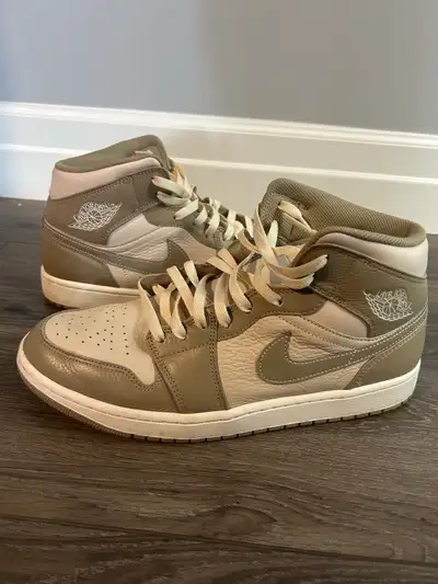 Jordan 1, View more