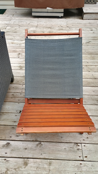 Collapsible Deck Chair. Very solid construction. Material has some sun fading but no damage. Very co...