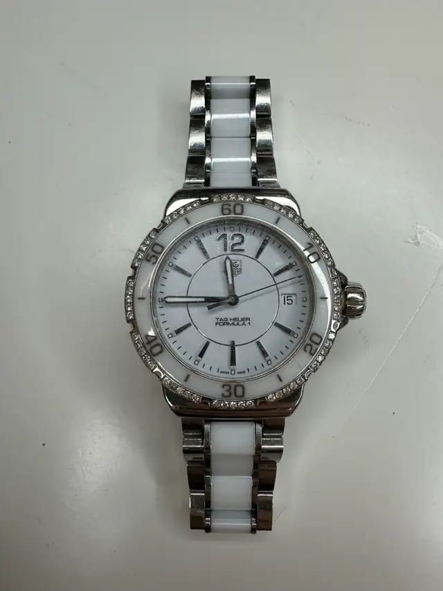 WAH1213.BA0861 TAG HEUER FORMULA 1 LADIES WHITE CERAMIC DIAMOND in Jewellery & Watches in City of Montréal - Image 2
