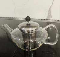 Bodum Hand blown glass tea press pot for one person