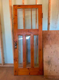 Vintage shaker door