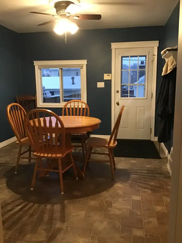 Student room for rent University of Windsor63417673921537123