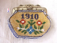 1910 Antique Micro Beaded Coin Purse Hand Made Floral Decorated
