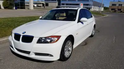 A VENDRE 2007 BMW 328XI (3.0L, 6 CYLINDRES) 4 ROUES MOTRICES (AWD, X-DRIVE) 235 000 KMS LES PLUS: JA...