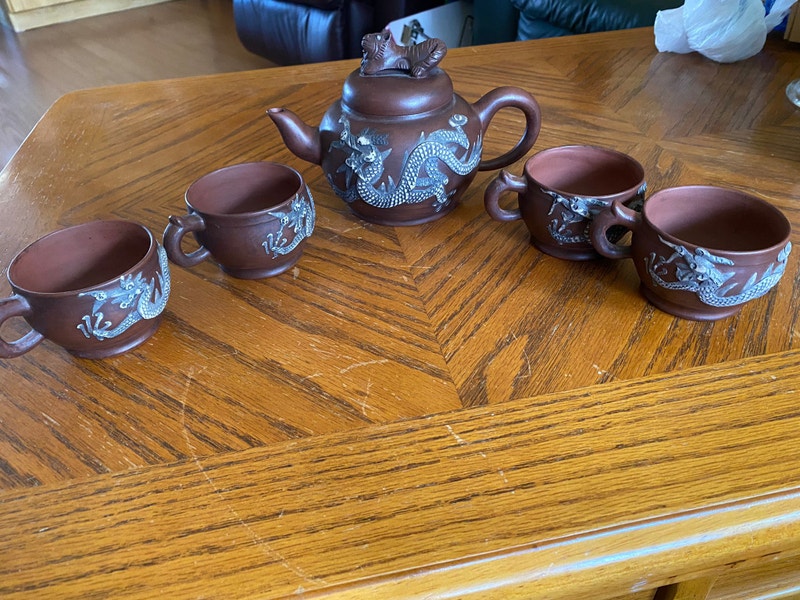 Dragon Chinese tea pot set Other Windsor Region Kijiji
