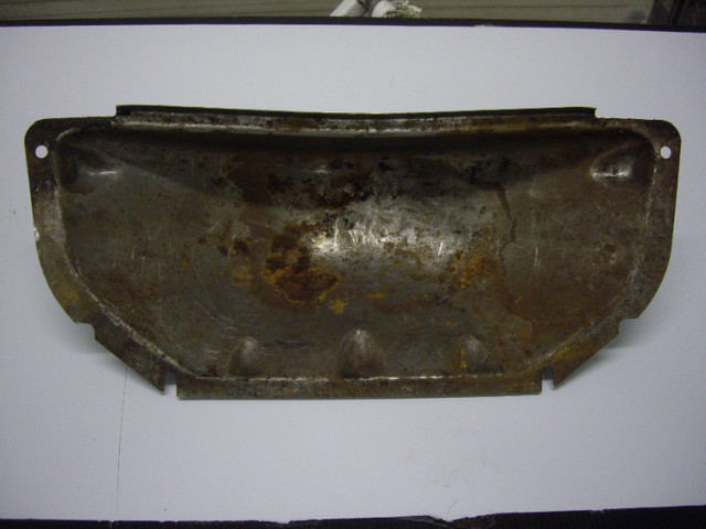 1955-57 Chev 6 cyl std oem clutch and flywheel inspection covers in Engine & Engine Parts in Winnipeg