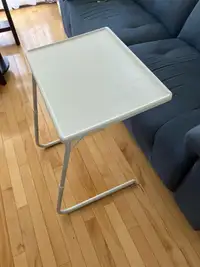 Table ajustable 