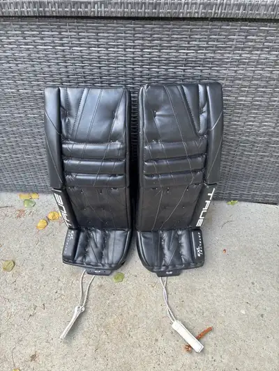  goalie pads , View more