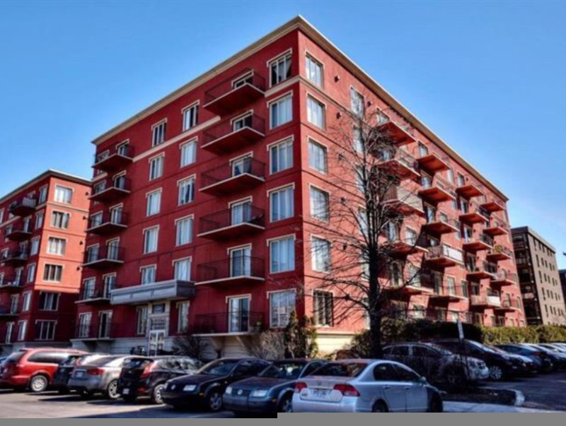 Superbe Condo 4.5 a louer BoisdeBoulogne Locations longue durée