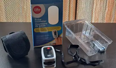 Monitor your oxygen levels (SpO2) and your heart rate easily with this reliable Life brand Fingertip...
