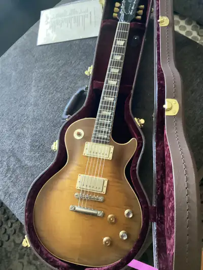 Corsa Manalishi Les Paul Brazilian board, 7lbs, dirty lemonburst, View more