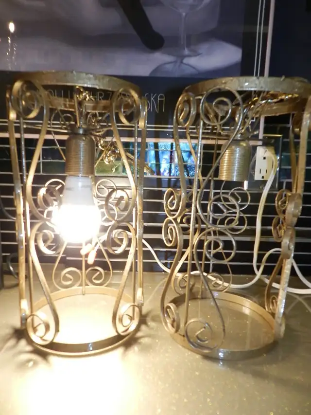 Vintage 2pc MCM Swag Scroll Iron Pendant Lights in Indoor Lighting & Fans in Oshawa / Durham Region - Image 7