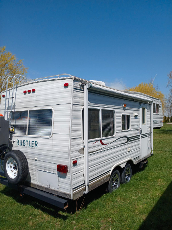 camper trailer in Travel Trailers & Campers in Leamington - Image 2