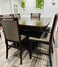 Square Style Dining Table with 6 chairs 