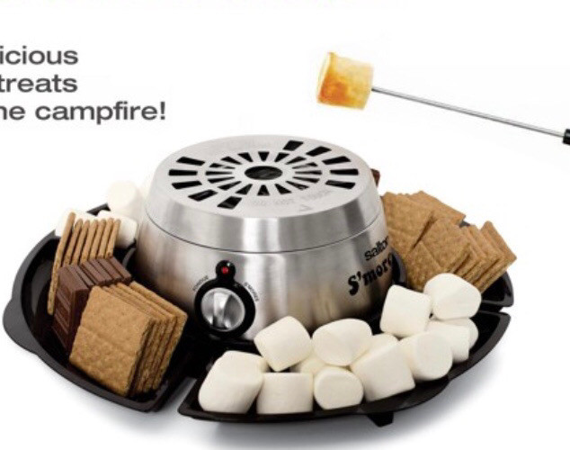 Brand New, Electric S’mores Maker, Built in trays, 4 forks incl in Other in Petawawa