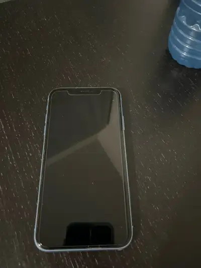 iPhone XR 128GB blue, View more