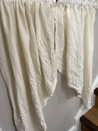 Two pairs of curtains/valances off white
