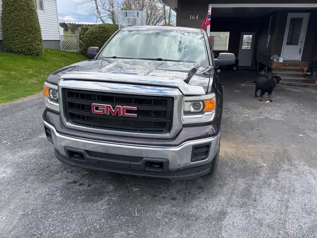 GMC Sierra 2015457910318804520961