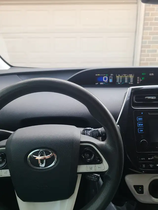 2016 Toyota Prius Hybrid Hatchback
