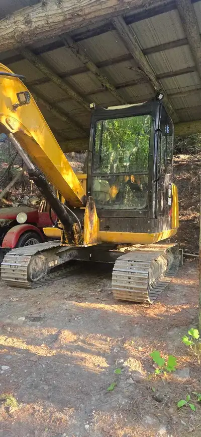 2014 CAT 306E MINI EXCAVATOR. Located Sicamous. New tracks, new idlers, top roller. 5384 hours , 42,...