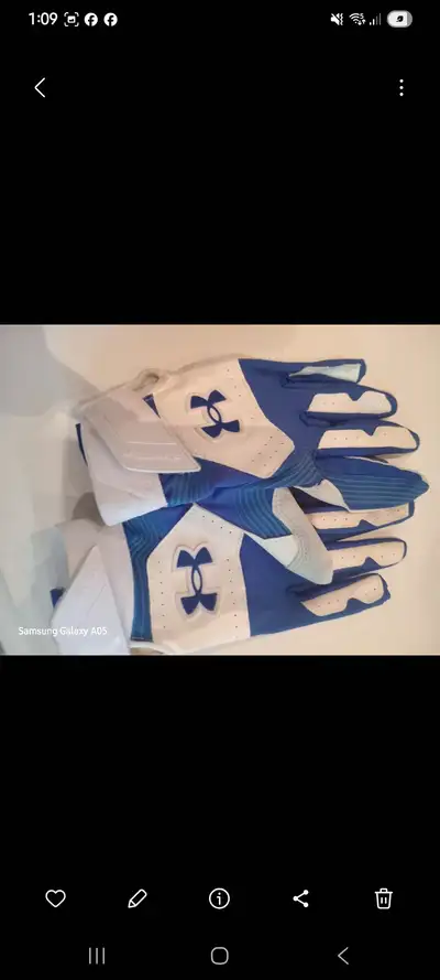 Underarmour baseball batting gloves (medium), View more