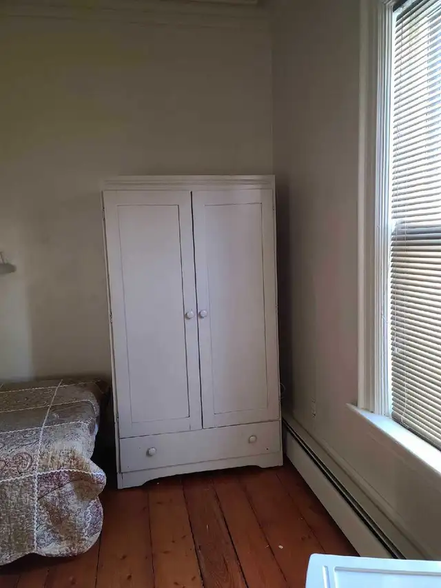 Large furnished room in house-Read description in Room Rentals & Roommates in Annapolis Valley - Image 6