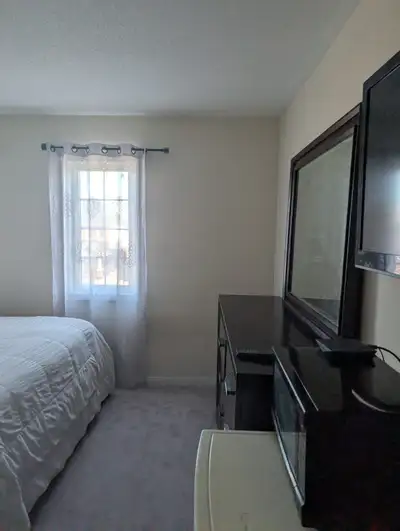 2 Rooms Available – Quiet, Bright Home (Move in Now) Jack & Jill style 2-bedroom setup in a spacious...