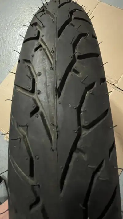 Brand new Perelli Night Dragon front tire MH90-21 M/C 54H Retail is $ 250 So make me an offer offer...