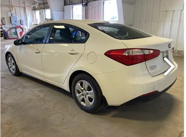 Kia Forte 2015576946547699886084
