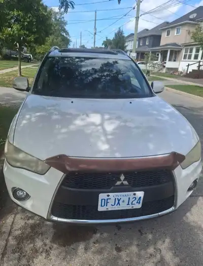 Everything working, new battery, sunroof, hitch, pedal shift. Must sell it in 10 days. First come fi...