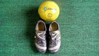 Souliers de soccer gr 2 NIKE Soccer Cleats Shoes size 2