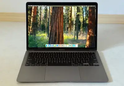 Apple MacBook Air (2020) 13" Retina, 8GB Ram, 256GB SSD, View more