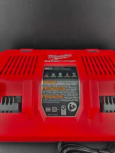 Milwaukee M18 FORGE Rapid Charger , View more