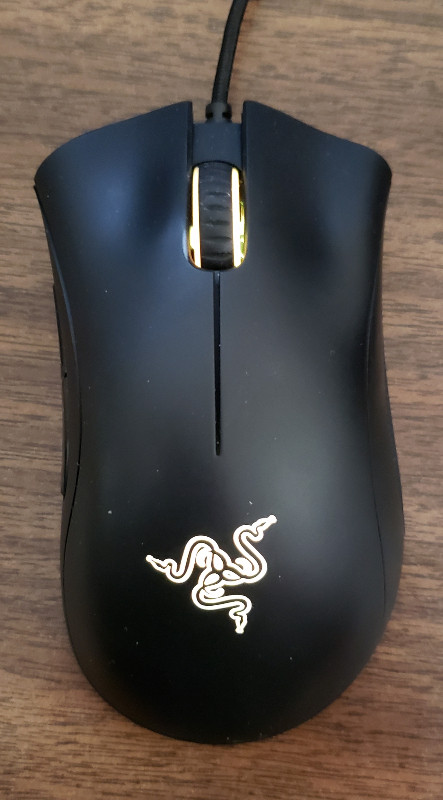 Razer Deathadder Chroma Gaming Mouse (READ) in Mice, Keyboards & Webcams in City of Toronto