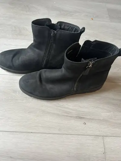 Mark Ecco womens boots, View more