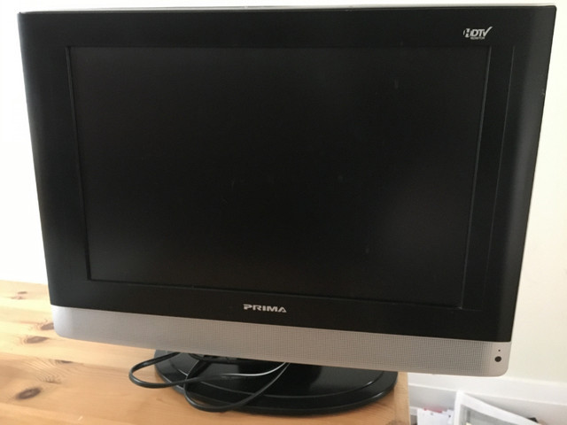 HD LCD TV monitor, 19 inch in TVs in Oakville / Halton Region