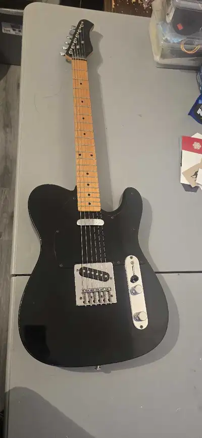 Hondo telecaster 80", View more