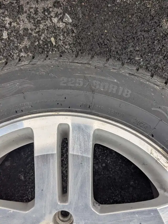 mag avec pneus hiver neufs 18 pouces dodge in Tires & Rims in Granby - Image 7