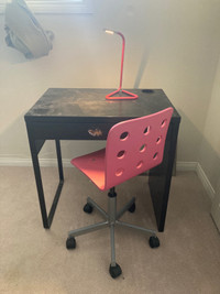 Kids desk set, lamp, chair