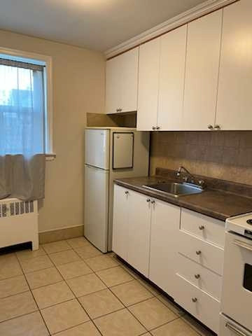 Available now 2189 king st east in Long Term Rentals in Hamilton - Image 2
