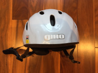 GIRO SKI Sports Helmet, Size S
