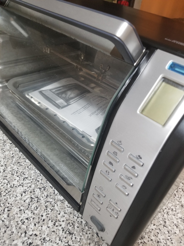 Black & Decker CTO7100BKT  Toaster Oven , digital. in Toasters & Toaster Ovens in Markham / York Region - Image 3