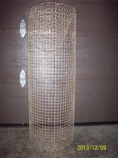 large minnow traps / antique decoration / gros piège à méné, View more