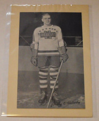 1934-44 BEEHIVE PHOTO GROUP 1 I Johnny O'Flaherty Rochester Amer