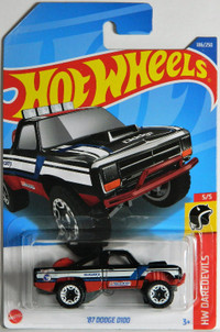 Hot Wheels 1/64 '87 Dodge D100 T-Hunt Diecast