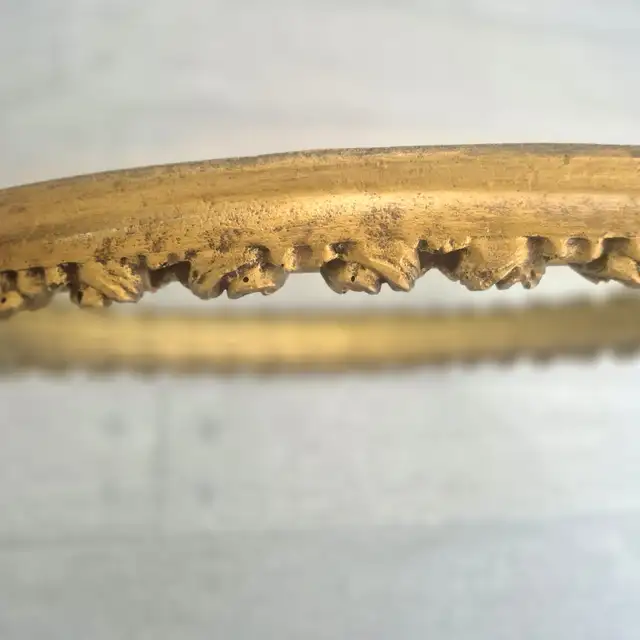 Vintage oval decorative wall mirror in Arts & Collectibles in London - Image 5