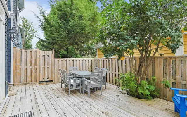 For rent: 3 Bedroom Downtown Charlottetown Townhouse Condo in Long Term Rentals in Charlottetown - Image 5