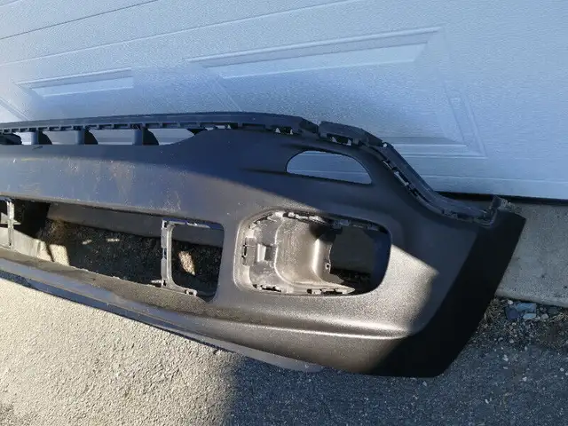 Jeep Renegade 2016 2015-2018 Front Facia Bumper Pare-choc 5XB40L in Auto Body Parts in Thetford Mines - Image 6