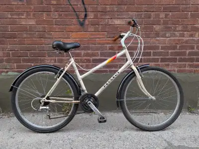 Vintage Peugeot ladies city/cruiser bike - 18 speeds - tuned up, View more