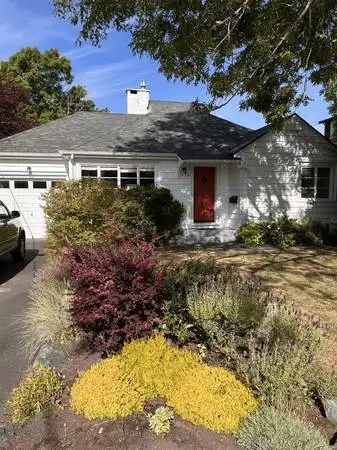 Charming 1 story house located in a quiet neighbourhood on Victoria Ave. Featuring 2 bedrooms, 1 bat...